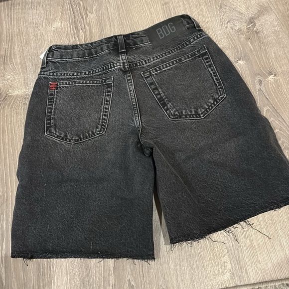 NWT BDG “Tori Mid-Rise Cutoff Jort” - Picture 6 of 11